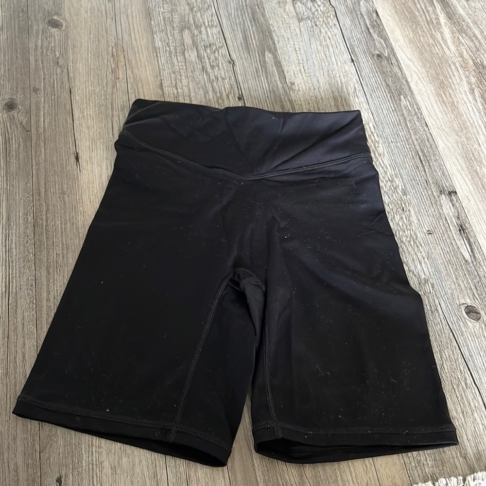 Balance athletica biker shorts